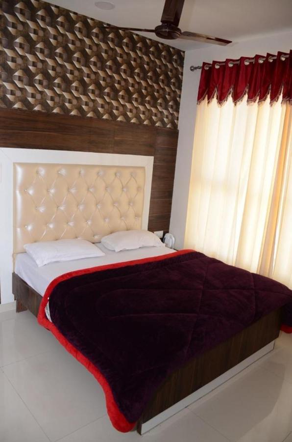 Hotel Robin Inn Amritsar Exterior foto