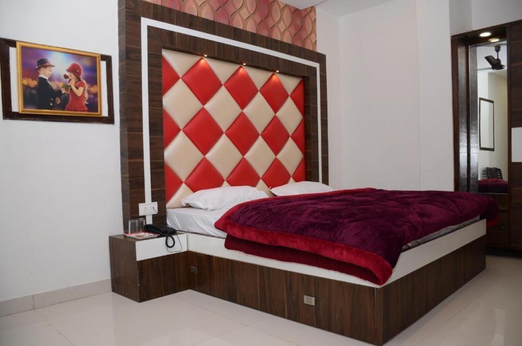 Hotel Robin Inn Amritsar Exterior foto