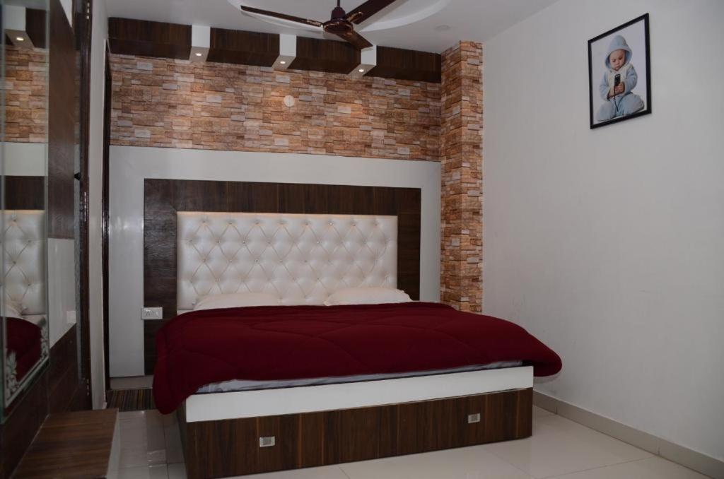 Hotel Robin Inn Amritsar Exterior foto